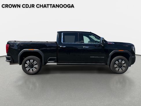 Used 2025 GMC Sierra 2500 Denali w/ Denali Reserve Package AWD/4WD image 7