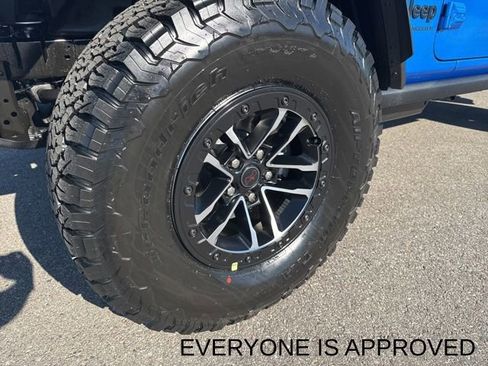 New 2026 Jeep Wrangler Unlimited Rubicon AWD/4WD image 10