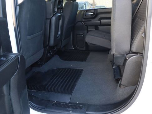 Used 2023 Chevrolet Silverado 2500 LT image 19