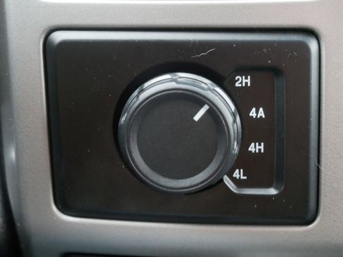 Used 2017 Ford F150 Lariat w/ Equipment Group 502A Luxury image 20