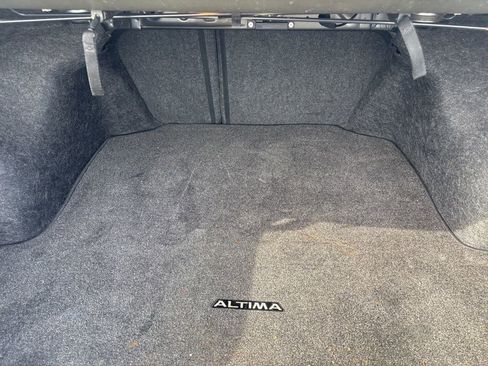 Used 2018 Nissan Altima 2.5 SV image 12