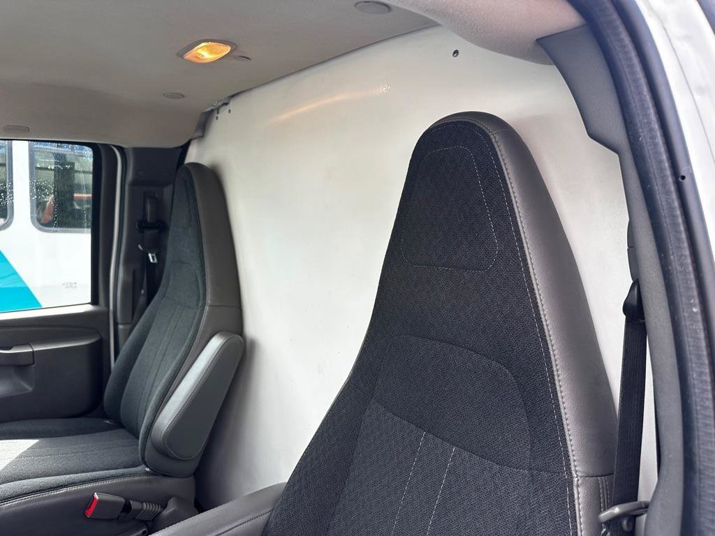 Used 2020 Chevrolet Express 2500 w/ Driver Convenience Package RWD image 13