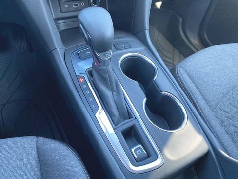 Used 2024 Chevrolet Equinox LT AWD/4WD image 15