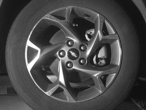 Used 2025 Chevrolet Trax LT w/ LT Convenience Package FWD image 13