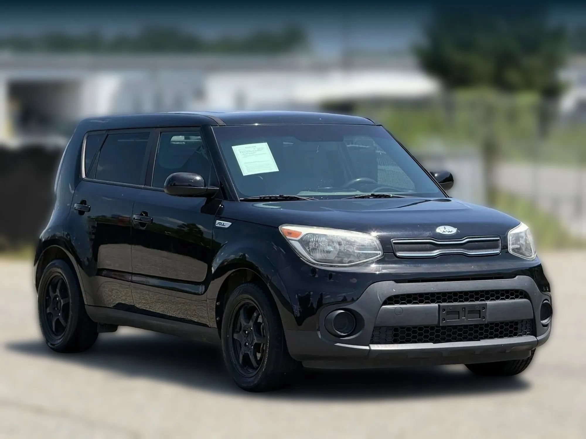 Used 2018 Kia Soul FWD image 1