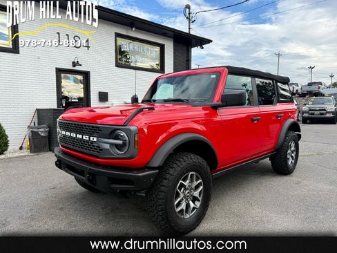 Used 2022 Ford Bronco Badlands AWD/4WD image 1