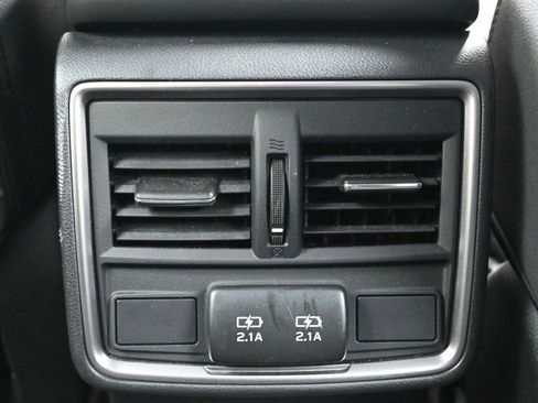 Certified 2023 Subaru Forester Premium image 21