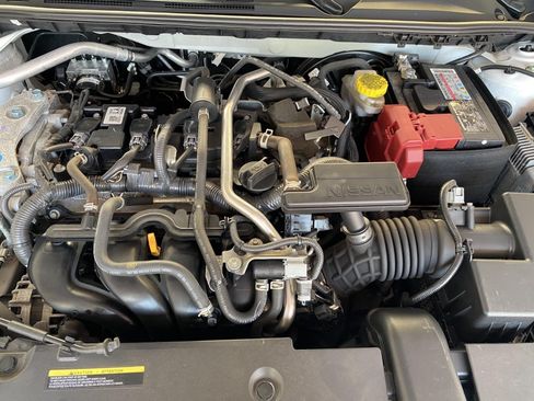 Used 2023 Nissan Sentra SV w/ SV Premium Package FWD image 21