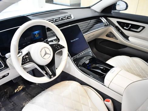 Certified 2023 Mercedes-Benz S 580 4MATIC Sedan image 19