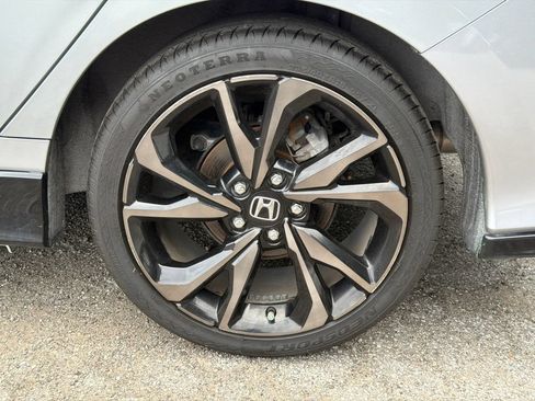 Used 2019 Honda Civic Sport image 23