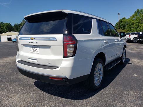 Used 2023 Chevrolet Tahoe LT w/ LT Signature Plus Package RWD image 3
