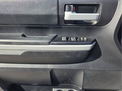 Used 2021 Toyota Tundra SR5 RWD image 19
