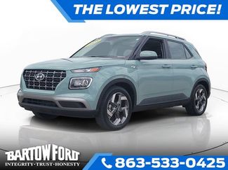 Used 2025 Hyundai Venue SEL FWD video 1