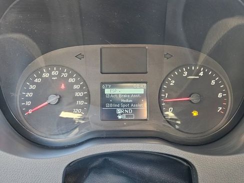 Used 2021 Mercedes-Benz Sprinter 2500 image 20