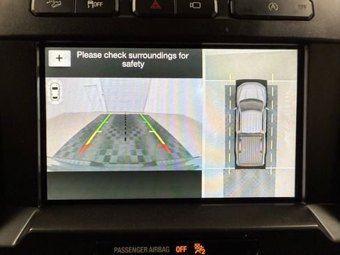 Used 2018 Ford F150 Platinum w/ Equipment Group 701A Luxury image 22