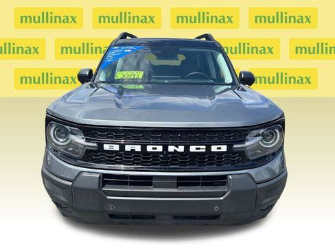 Certified 2025 Ford Bronco Sport Outer Banks w/ Outer Banks Tech Package+ AWD/4WD image 16