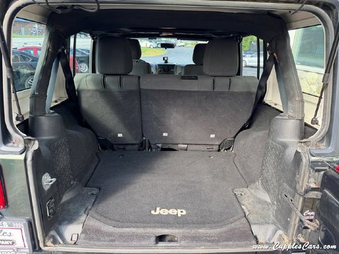 Used 2011 Jeep Wrangler Unlimited Sport AWD/4WD image 10
