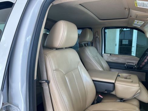 Used 2011 Ford F250 Lariat w/ Lariat Ultimate Pkg image 20
