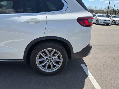 Used 2022 BMW X5 sDrive40i w/ Parking Assistance Package RWD image 4