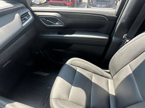 Used 2023 Chevrolet Tahoe LT w/ LT Signature Package AWD/4WD image 32