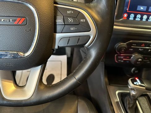 Used 2017 Dodge Charger R/T w/ Plus Group RWD image 12