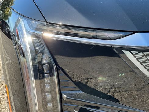 Used 2026 Cadillac Optiq Sport 2 w/ LPO, Floor Liner Package RWD image 43