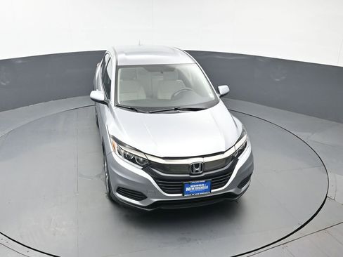 Certified 2022 Honda HR-V LX image 42