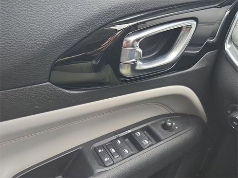 Used 2022 Jeep Compass Limited image 13