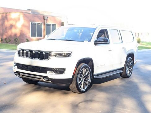 New 2024 Jeep Wagoneer L Series II w/ Convenience Group I AWD/4WD image 1