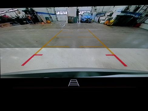 Used 2024 Buick Envista Preferred w/ Convenience II Package image 18