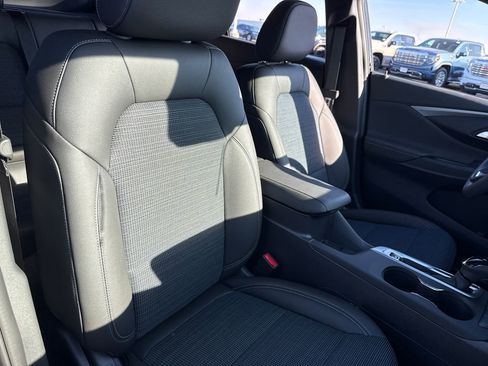 New 2026 Buick Envista Preferred FWD image 36