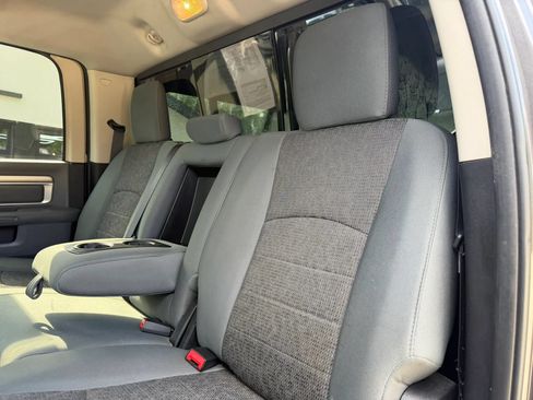 Used 2016 RAM 1500 Big Horn AWD/4WD image 36