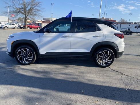 Used 2025 Chevrolet TrailBlazer RS w/ Convenience Package image 4