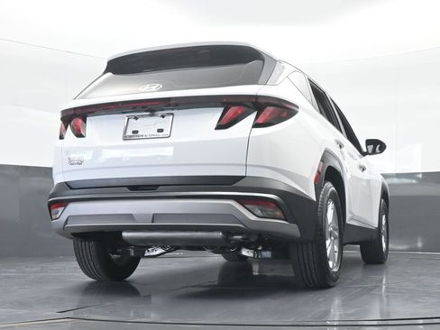 Used 2025 Hyundai Tucson SE image 59