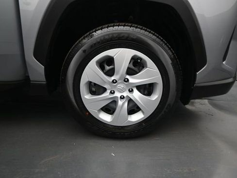Used 2025 Toyota RAV4 LE FWD image 15