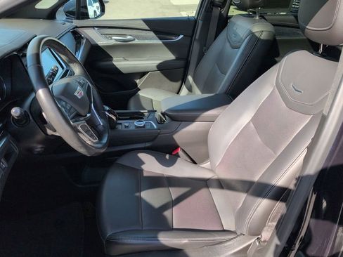 Certified 2022 Cadillac XT5 Premium Luxury image 20