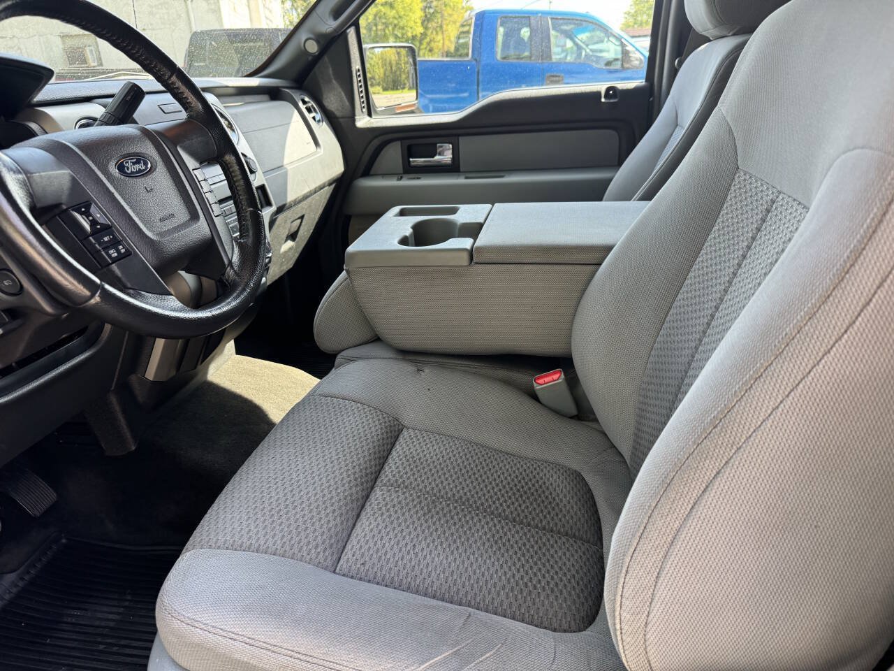 Used 2013 Ford F150 XLT w/ Luxury Equipment Group RWD image 21