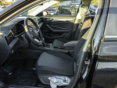 New 2025 Volkswagen Jetta S image 5