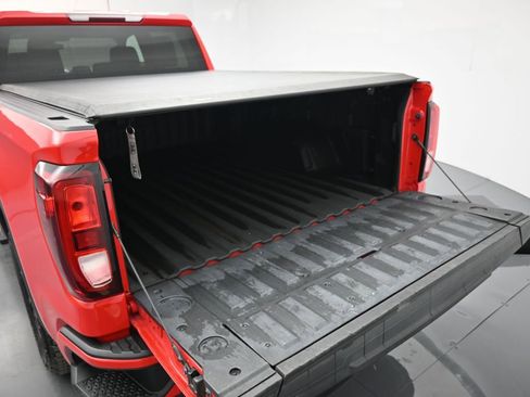 Used 2022 GMC Sierra 1500 Elevation image 26