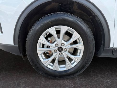 Used 2025 Ford Escape Active AWD/4WD image 25