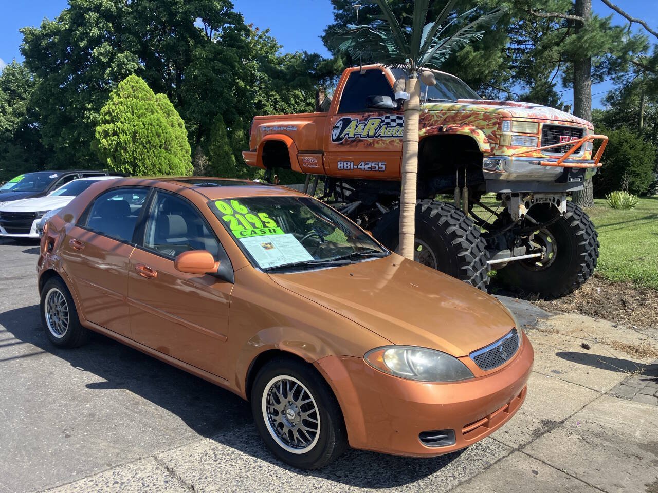 Used 2006 Suzuki Reno FWD image 2