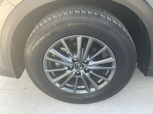 Used 2019 MAZDA CX-5 Touring FWD image 31