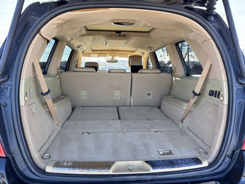 Used 2011 Mercedes-Benz GL 550 4MATIC image 21