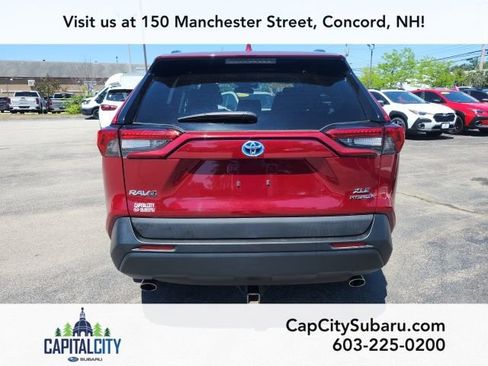 Used 2020 Toyota RAV4 XLE w/ Convenience Package AWD/4WD image 6