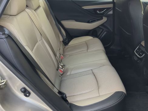 Used 2020 Subaru Outback Limited image 21