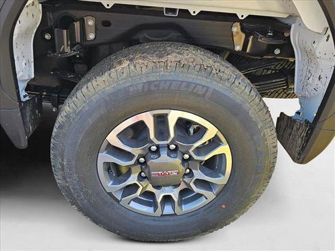 New 2025 GMC Sierra 3500 SLE w/ Preferred Package image 10