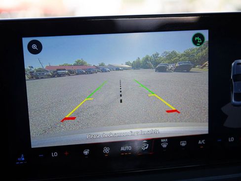 Used 2024 Ford Mustang Premium image 17