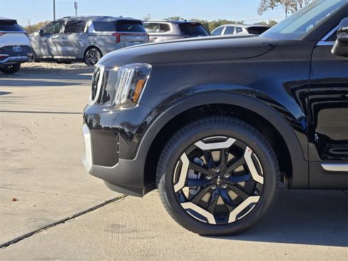 New 2025 Kia Telluride EX image 5