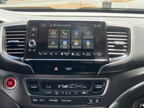 Certified 2025 Honda Ridgeline Sport image 26