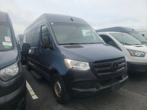 Used 2019 Mercedes-Benz Sprinter 170 image 4